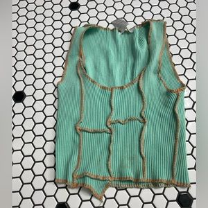 Immodel sleeveless cropped ribbed top size small